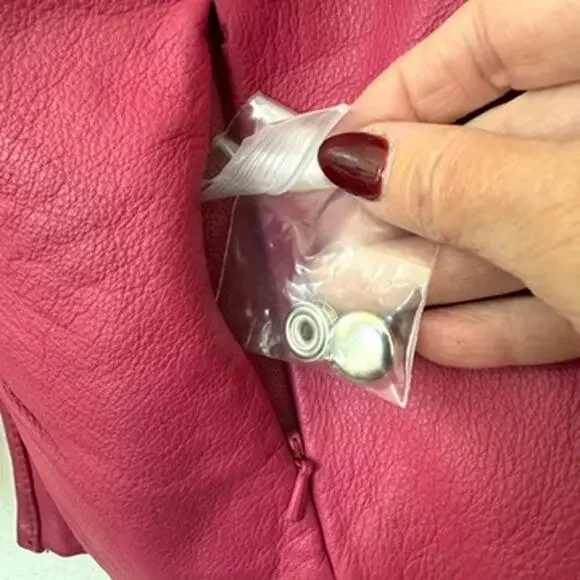 Wilsons Leather Maxima Genuine Leather Jacket Berry Red Moto Style M - Picture 8 of 8